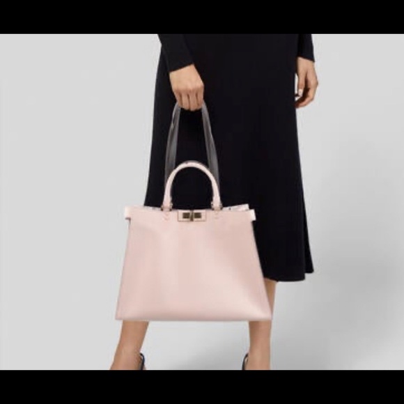 Fendi Peekaboo Medium BRAND NEW - Picture 9 of 9